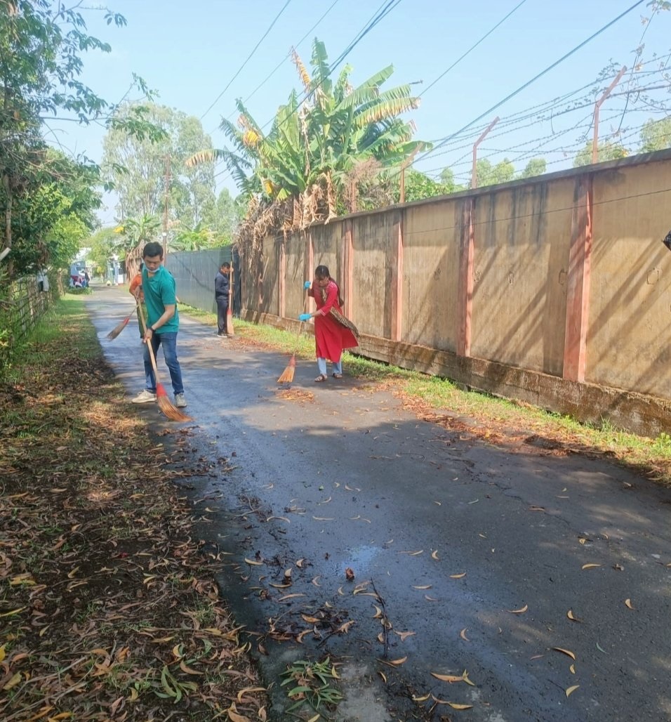 bric-ibsd-has-carried-out-a-cleanliness-campaign-at-ibsd-imphal-campus-in-connection-with-swachhata-hi-seva-2024-