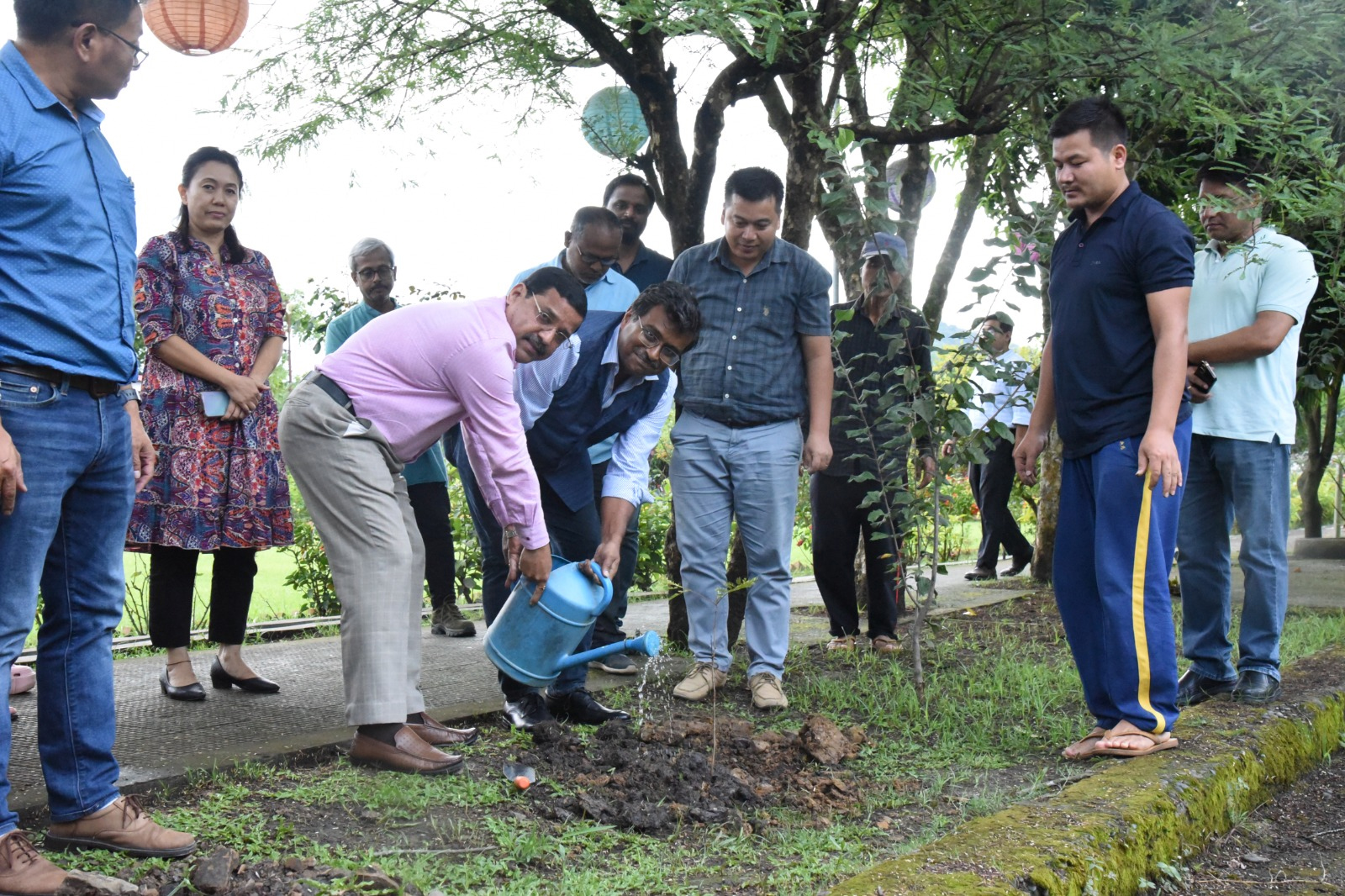 under-the-theme-ek-ped-maa-ke-naam-campaign-bric-ibsd-carried-out-tree-plantation-drive-at-the-institute-campus-